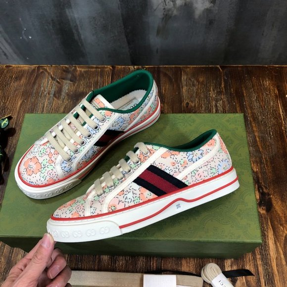 Gucci shoes - Picture 3 of 6